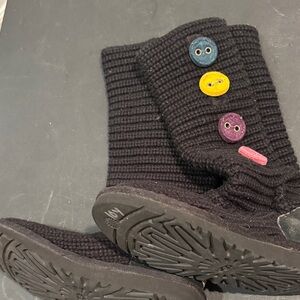 Ugg Colorful Button Kids Boots size 13